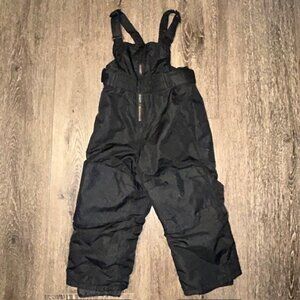 Cat & Jack Winter Snow Bib PantsUnsex Kids size 2T Black Hardly Used